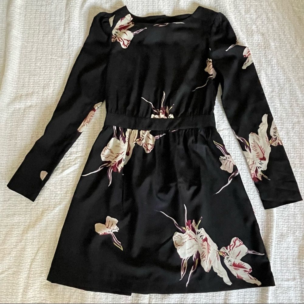 LADAKH Monique black floral mini dress, long sleeve, cut out back, size 4 - Picture 13 of 15
